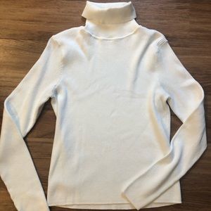 White ribbed turtleneck